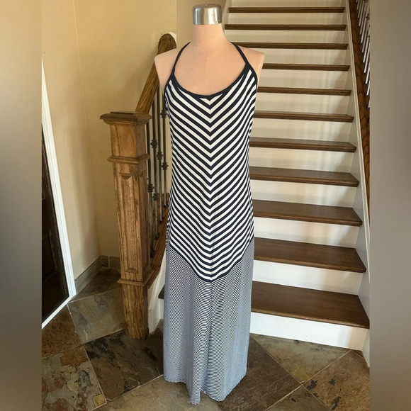 Derek Heart Navy White Striped Chevron Racerback Maxi Dress Size Large - Picture 2 of 6